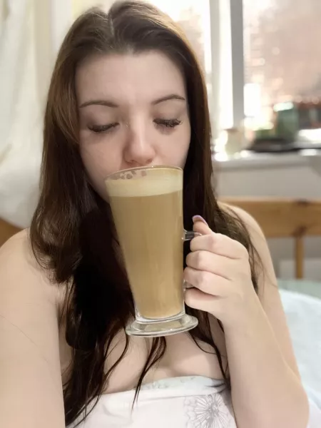Iβd really love to stay in bed all day today, would you join me?