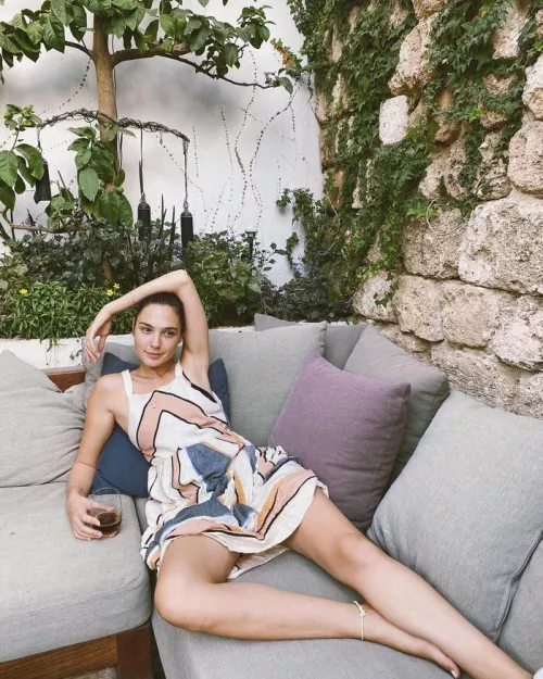 I’d worship Gal Gadot’s perfect legs all day