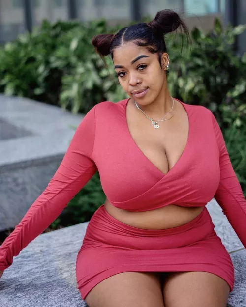 If aBe gets over 30puvotes ill Post her Nude Titty Shake on my Profile 