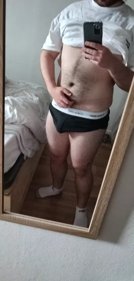 if french man or League of legends players wanna play, hmu 👅