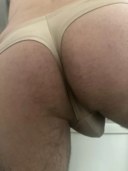 If I wore this to the beach would you stop to look?