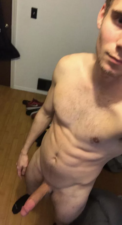 If only someone could come suck on it 😝
