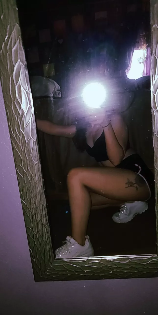 If you are all for this picture and want more send a $1 to $4BananaB on cashapp 😘