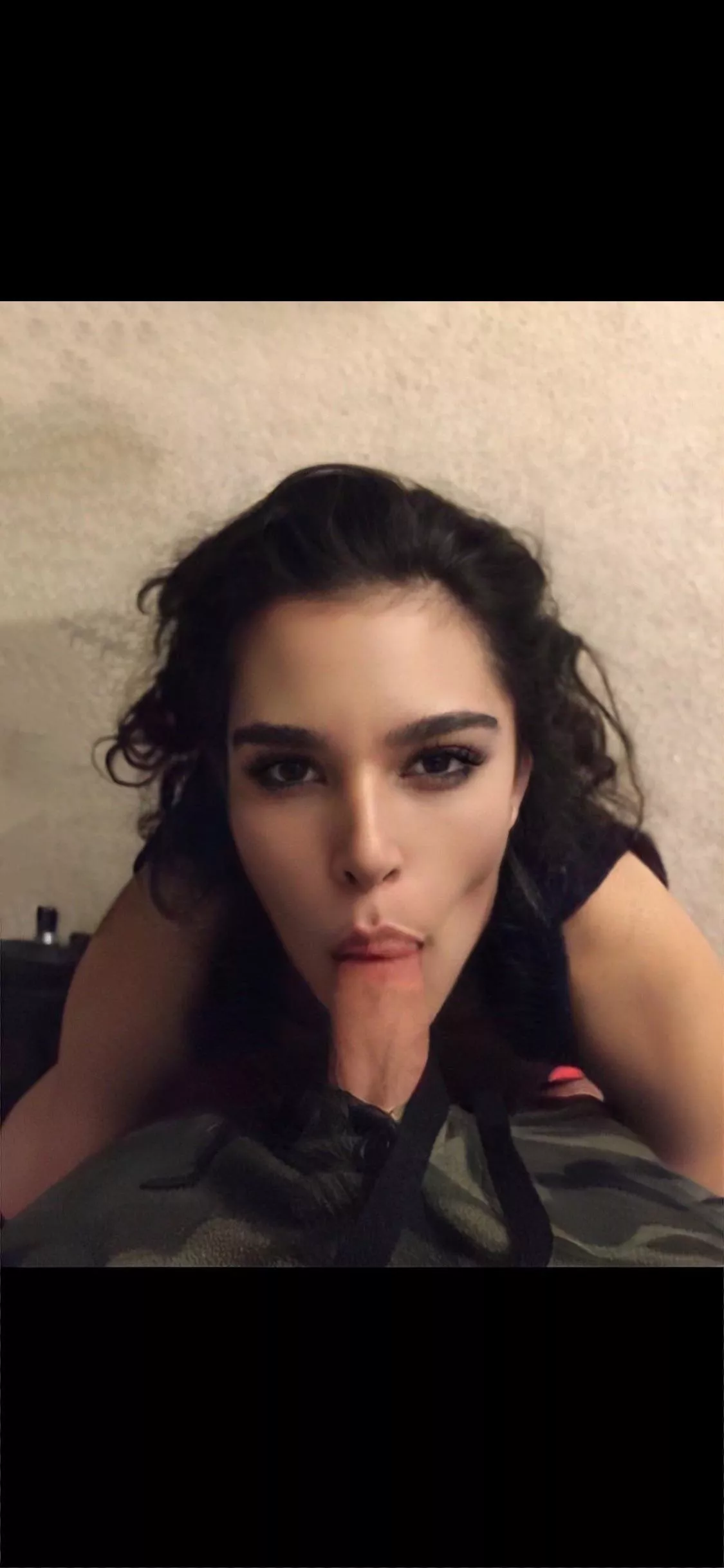 If you greet your man any other way when he gets home. You are doing it wrong 🥰🤤💦