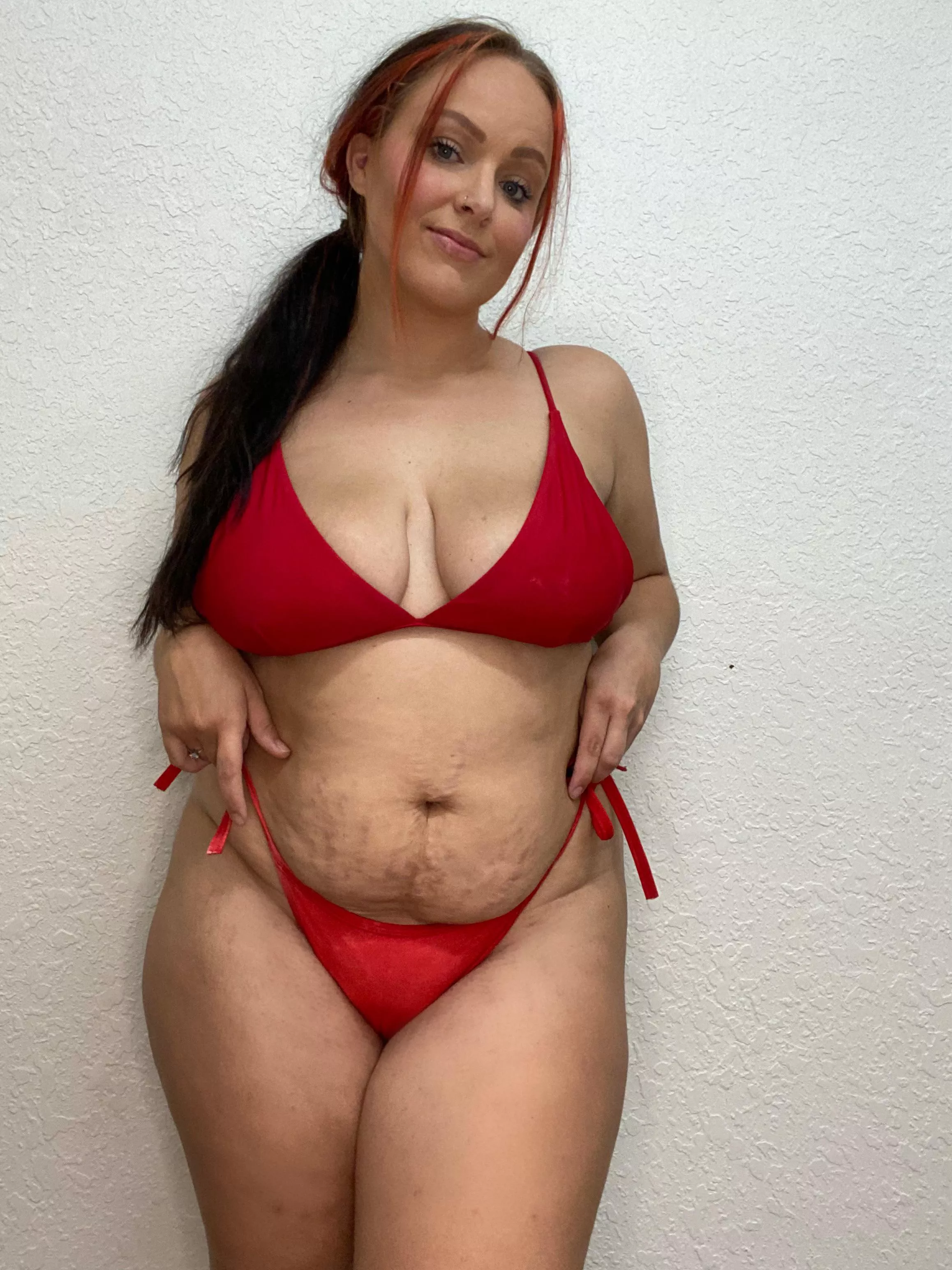 If you like perving on chubby sluts at the beach, it’s your lucky day pal