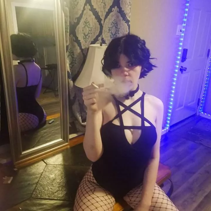 If you think smoking is gonna kill you, just wait till you get ahold of me 💕 If you think smoking is gonna kill you, just wait till you get ahold of me 💕