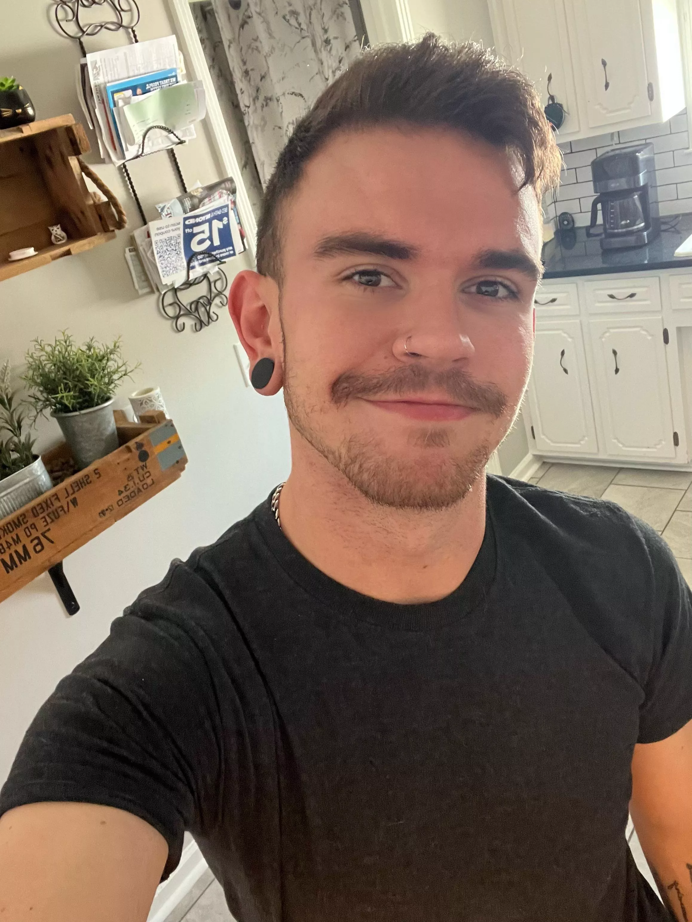 If you’re like me & didn’t properly grocery shop before being snowed in, just smile while playing the worlds smallest violin 🎻