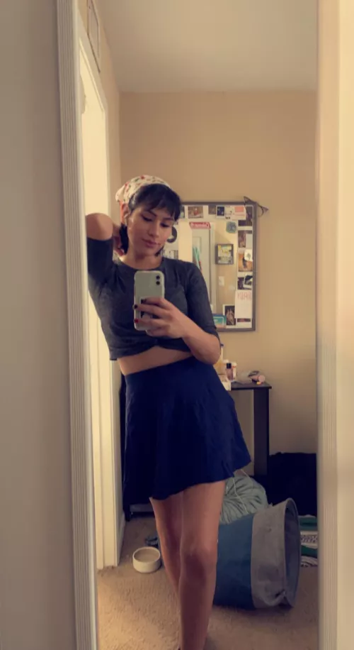 Ignore the background I’m cleaning today ❤️