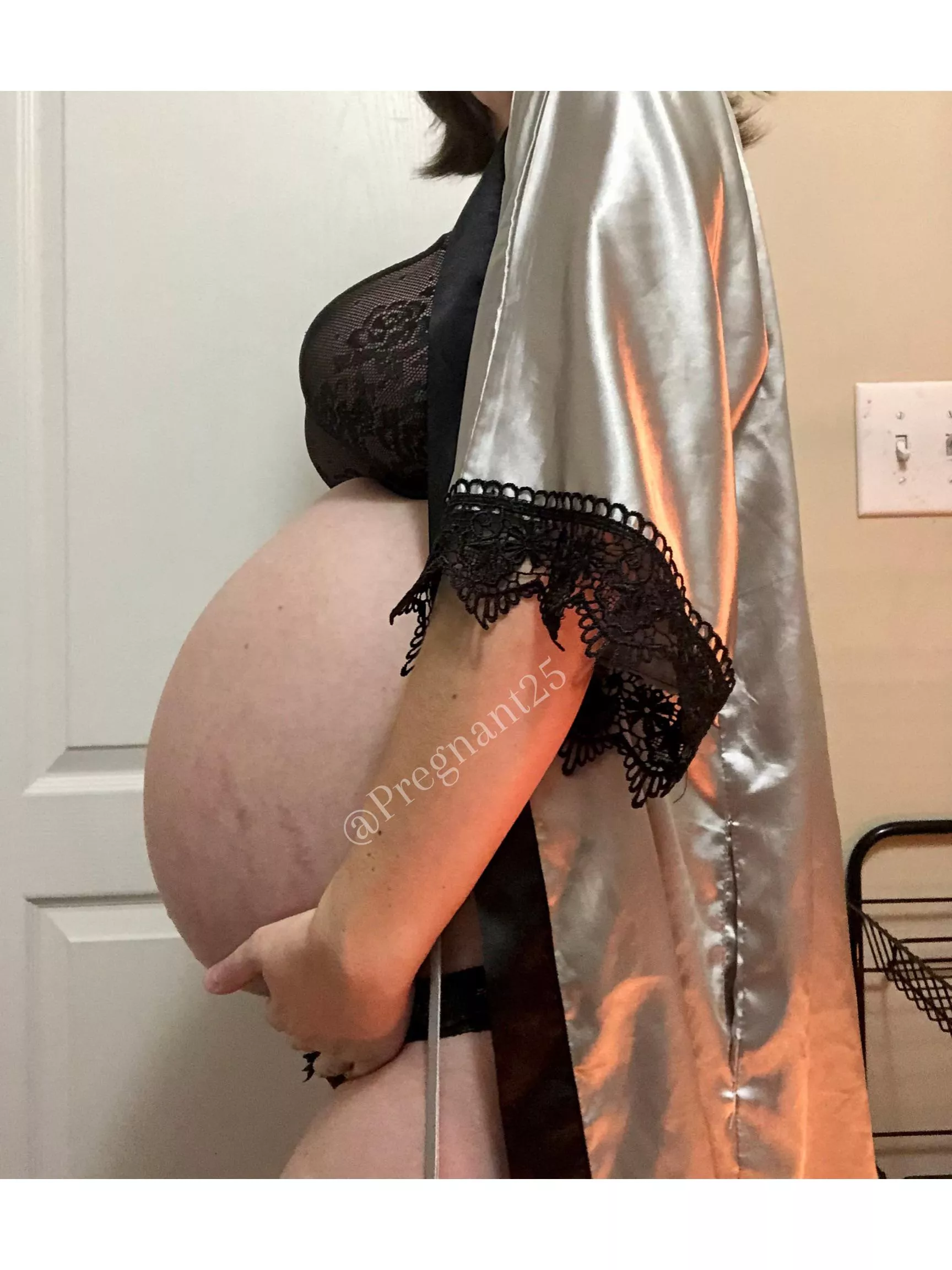 I’ll be going live tonight at 11pm, only $5 to enter don’t miss it!!!