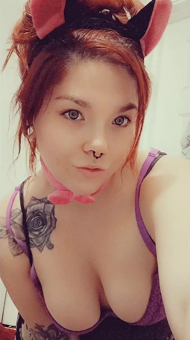 I'll be whatever you want me to be daddy 😈😈