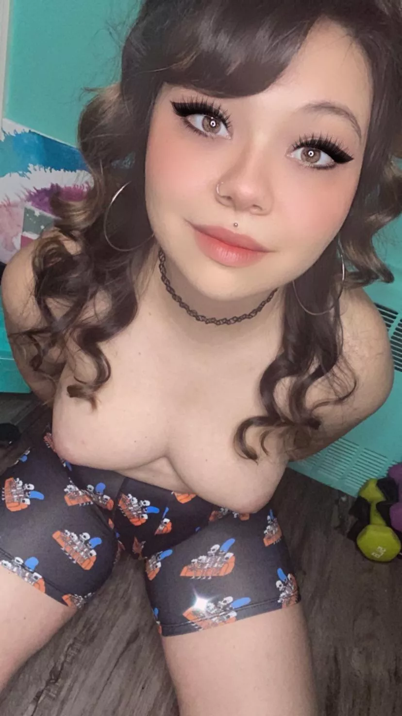 I’ll be your Asian fuckdoll