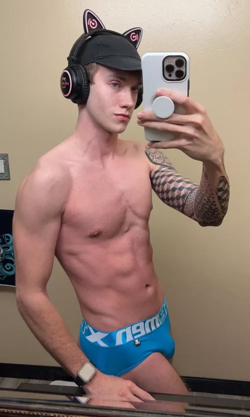 I’ll be your valentines ❤️ [21]