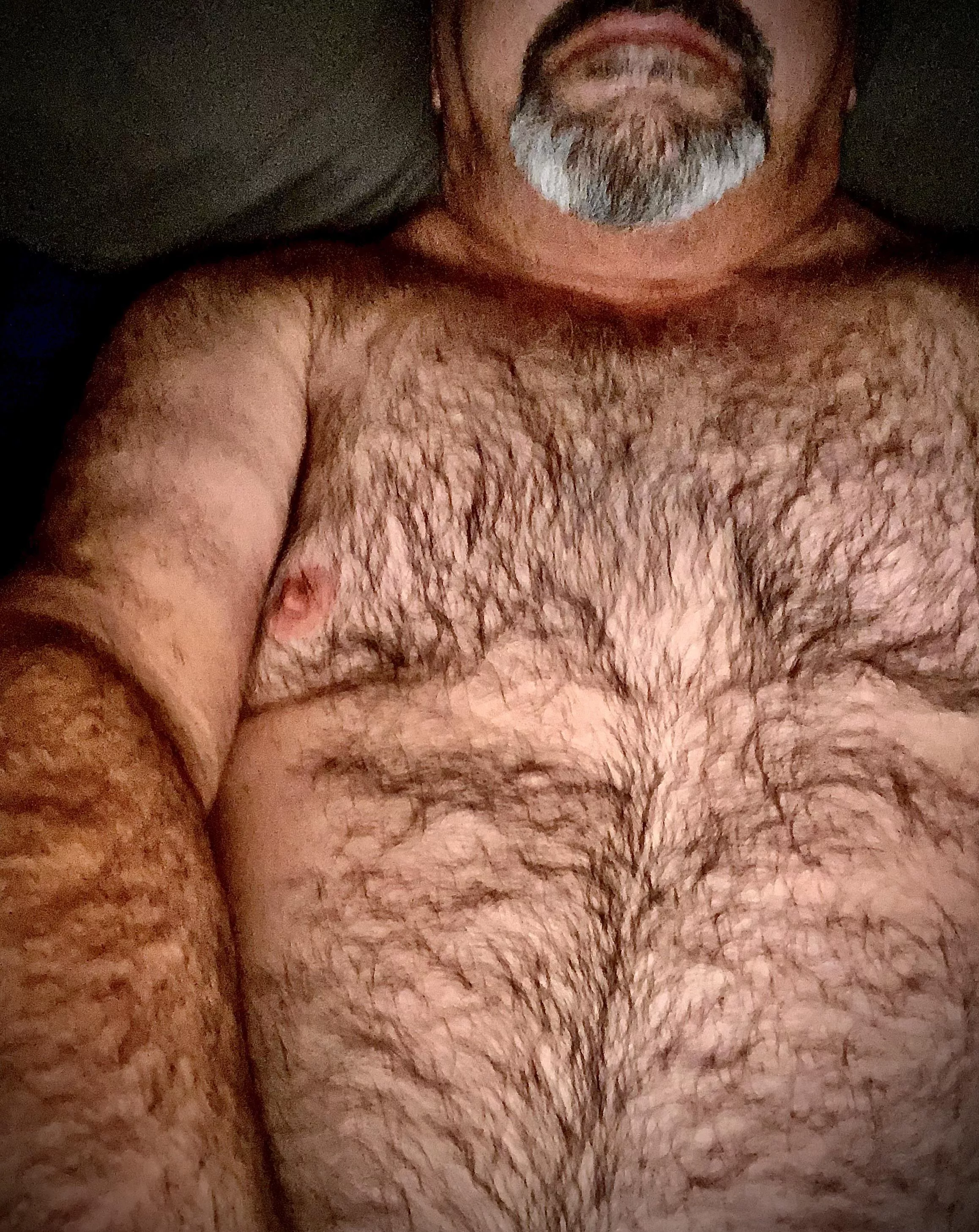 I’ll keep you warm tonite 🔥😋🔥DMs welcome