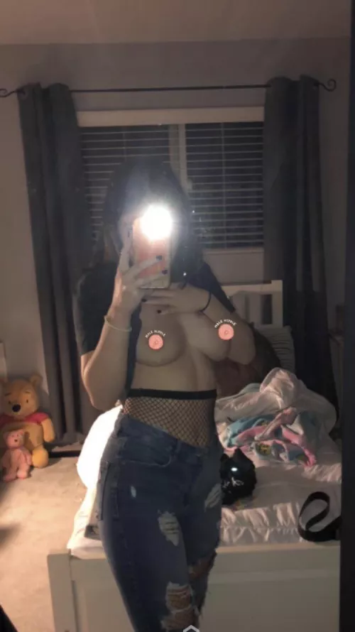 i’ll make you cum faster than you can blink😉 cum join me on my onlyfans where i post pics that will make ur cock throb🤤 frequent uploads, custom pics and vids for a great priceâ¤ï¸ subscribe for only 3$!!! 40% OFF!!! hope to see you there😉ðŸ