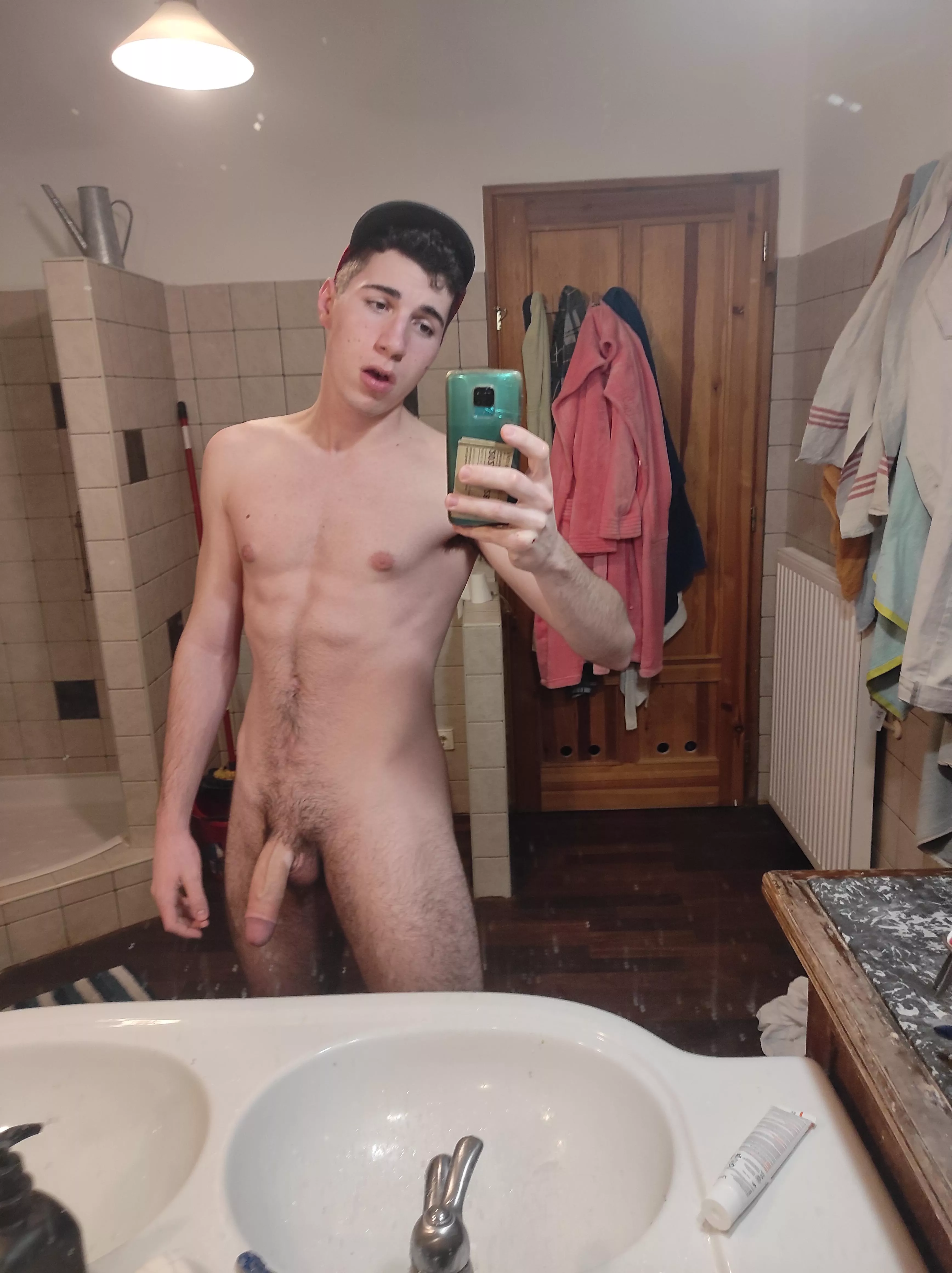I'll pound your ass if you clean my mirror😉 I'll pound your ass if you clean my mirror😉