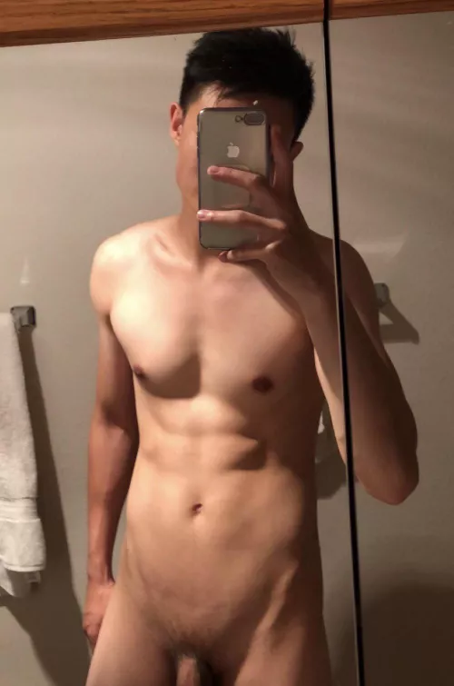 I’ll send a unique cumshot video to anyone who comments. It’ll give me a reason to cum everyday then 😉