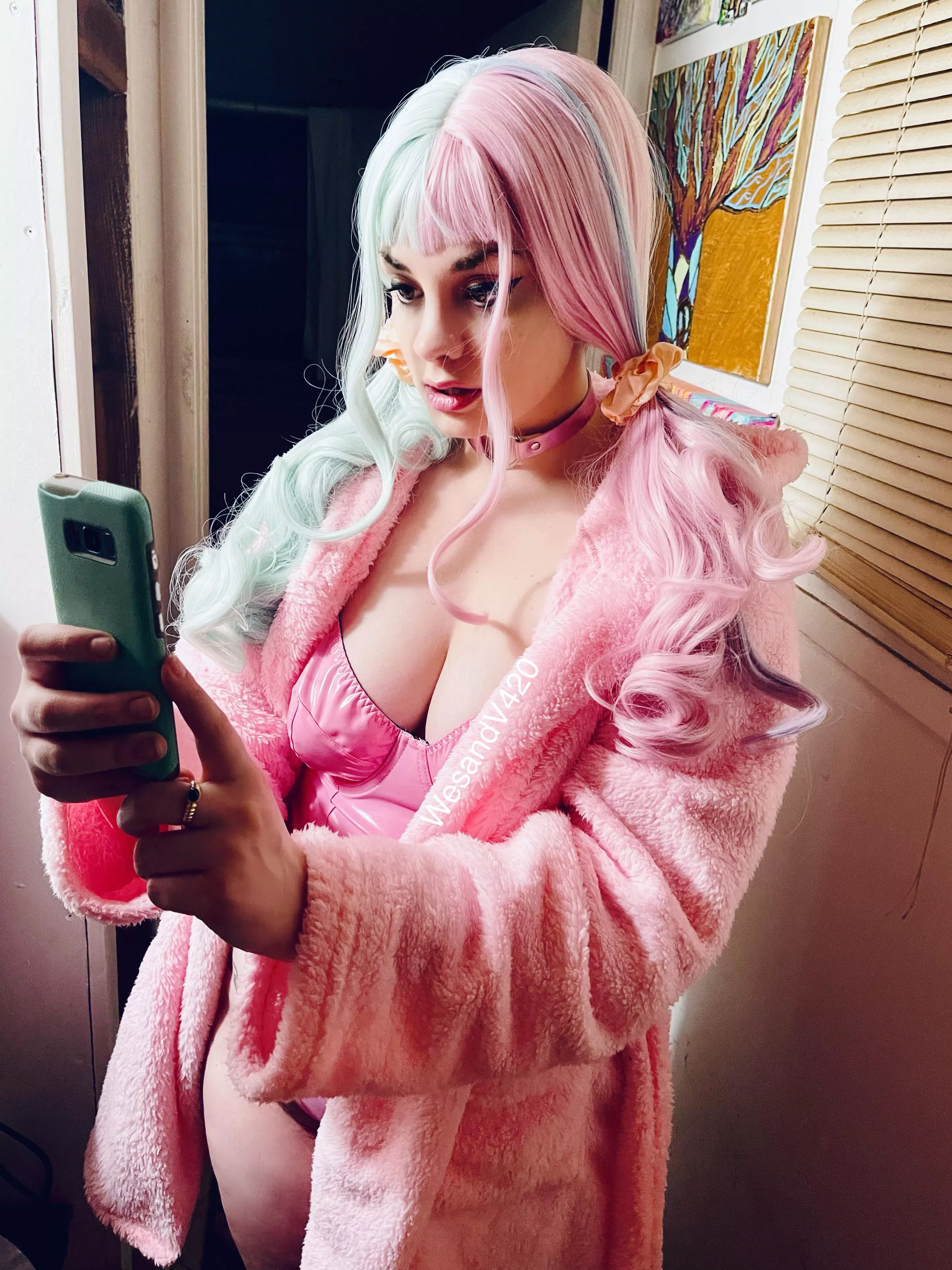 I’ll send you nudes if my thick body turns you on