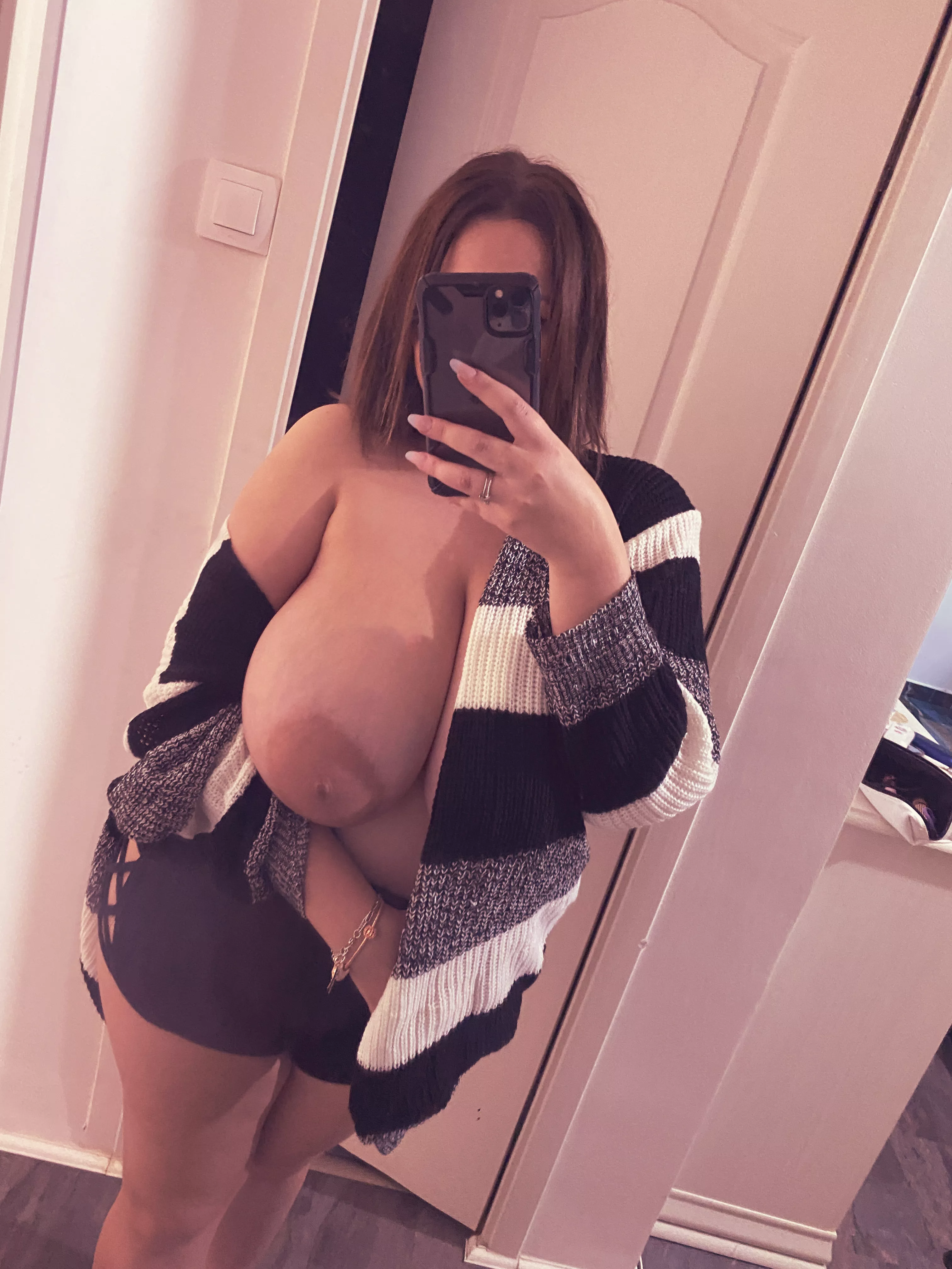 I'm a bit cold , need cuddles I'm a bit cold , need cuddles