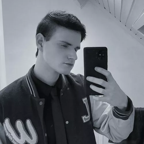 I'm a slut for british boys😌