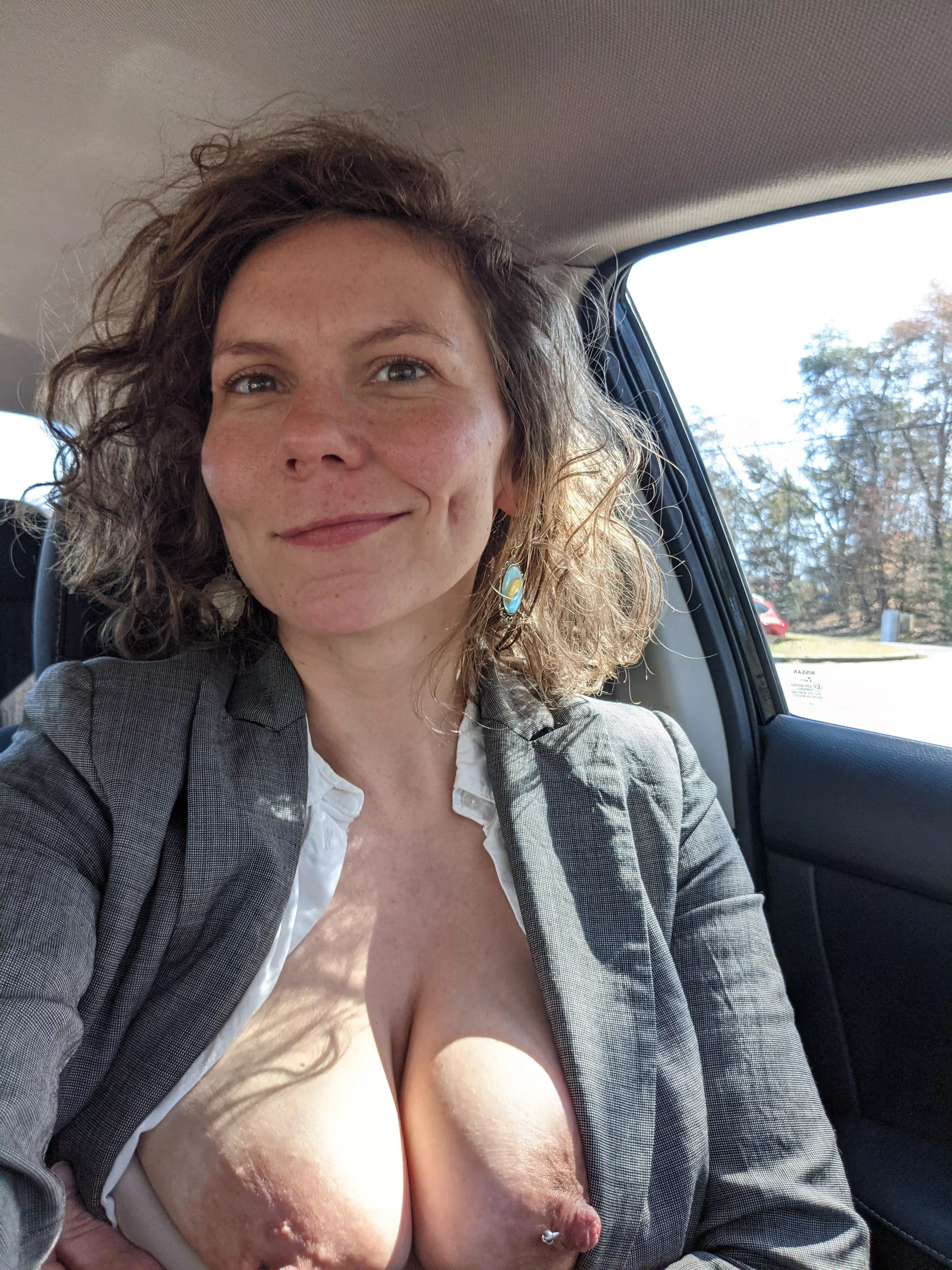 I'm a very important business lady