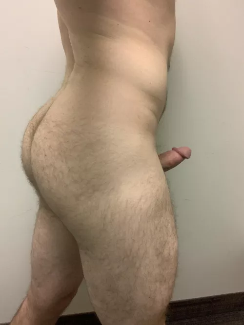 I'm all ass and thighs...