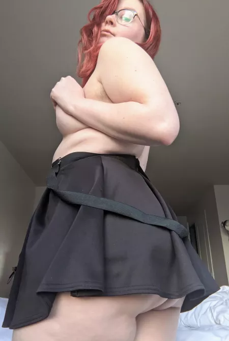 i'm also not wearing panties 🙈