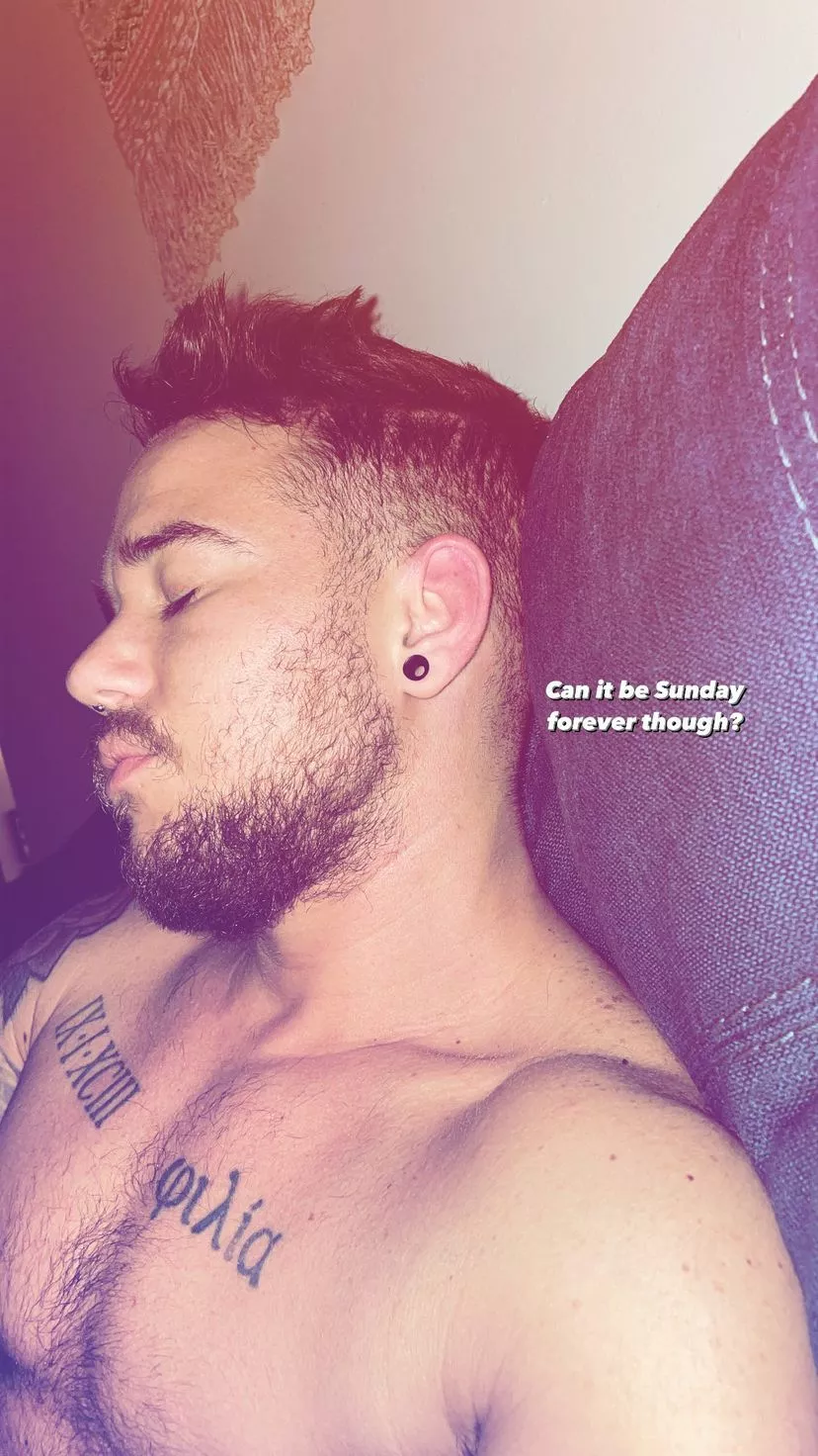 I'm bad at making friends. Tired boy just wants to play xbox.