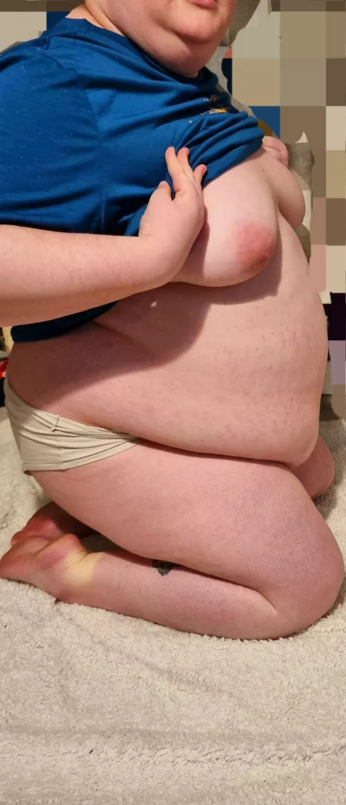 I'm feeling ready to burst🥵🤭 should I get another takeout?