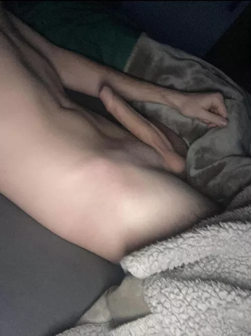 I‘m freezing. Need some company.