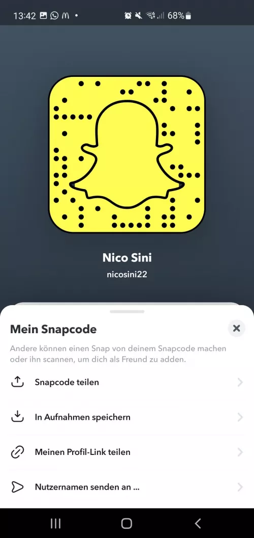 I'm german/arab 18 so horny so if you are a bottom or you have a big cock hmu and let's have fun π