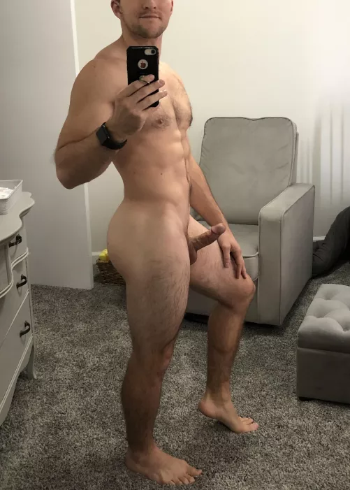 I’m gonna have fun with this full body mirror😈