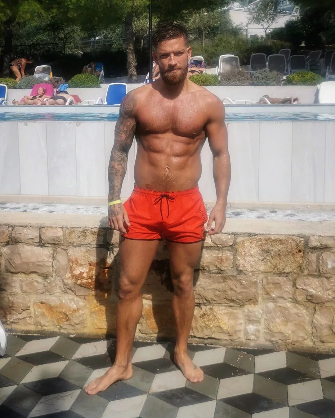 I'm gonna have white bits