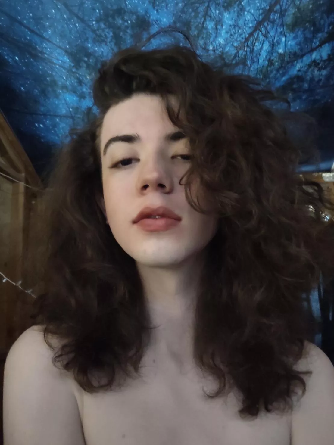 I'm having a really good hair day. Also, how do you like my stars? XD