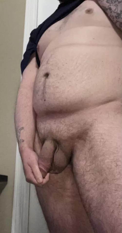 I’m incredibly lonely. Feel free to dm. Looking for something serious if you’re down!