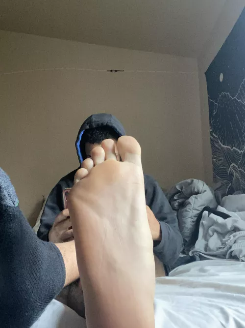 I’m looking at my phone but you’re looking at something else 😈