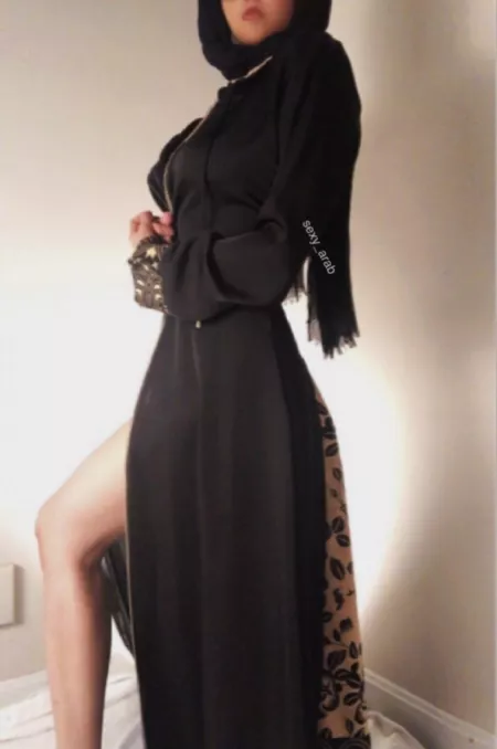 Iām naked underneath š¤«