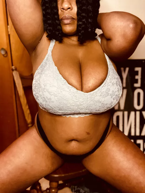 I'm naughty and nice 😈