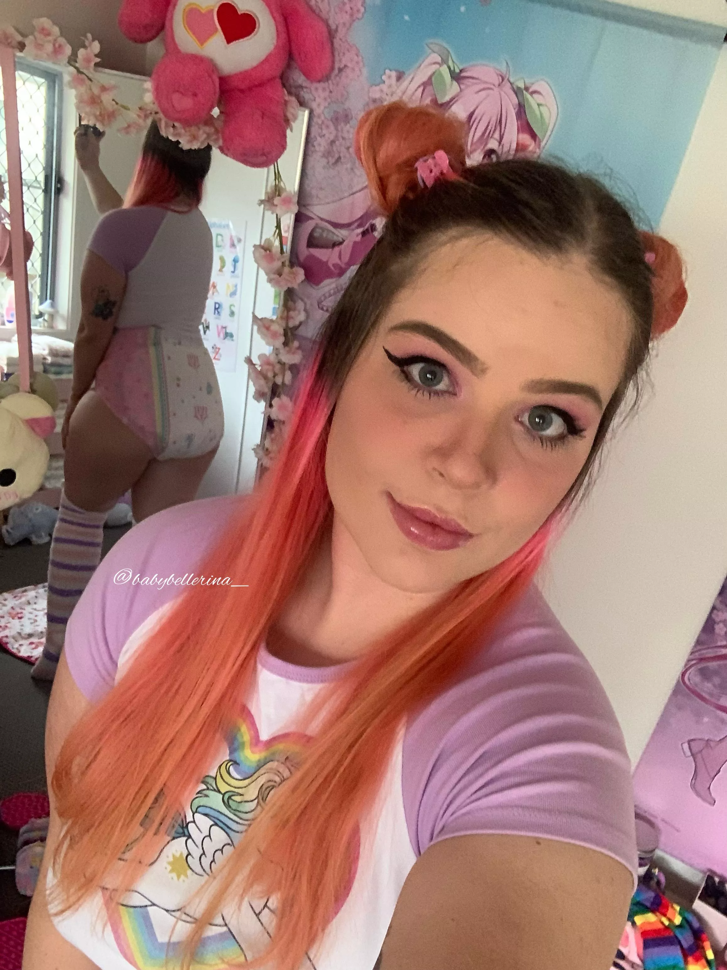 i’m not a diaper wearing baby that pees myself i swear 👀