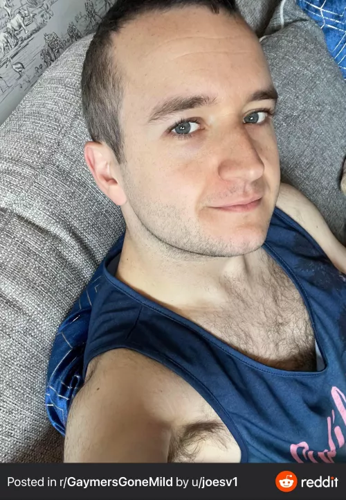 I’m not sure I post? Everyone here is so handsome ☺️