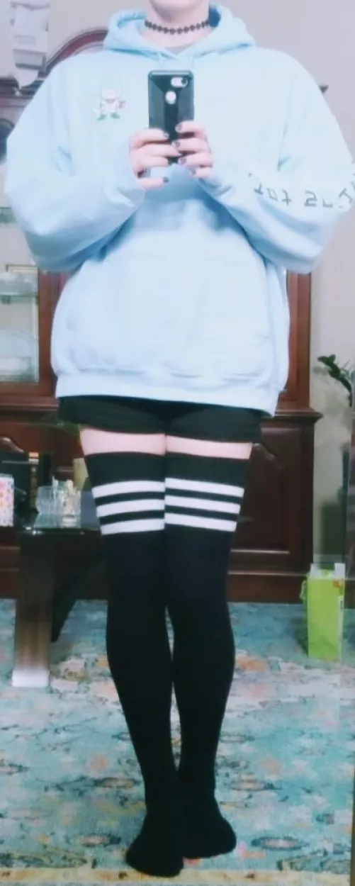 -I'm not too late for Friday am I?~