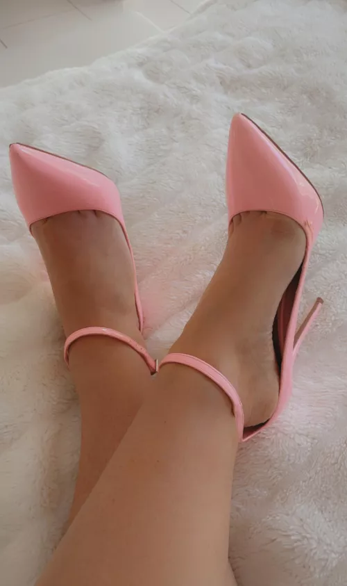 I’m on the bed waiting