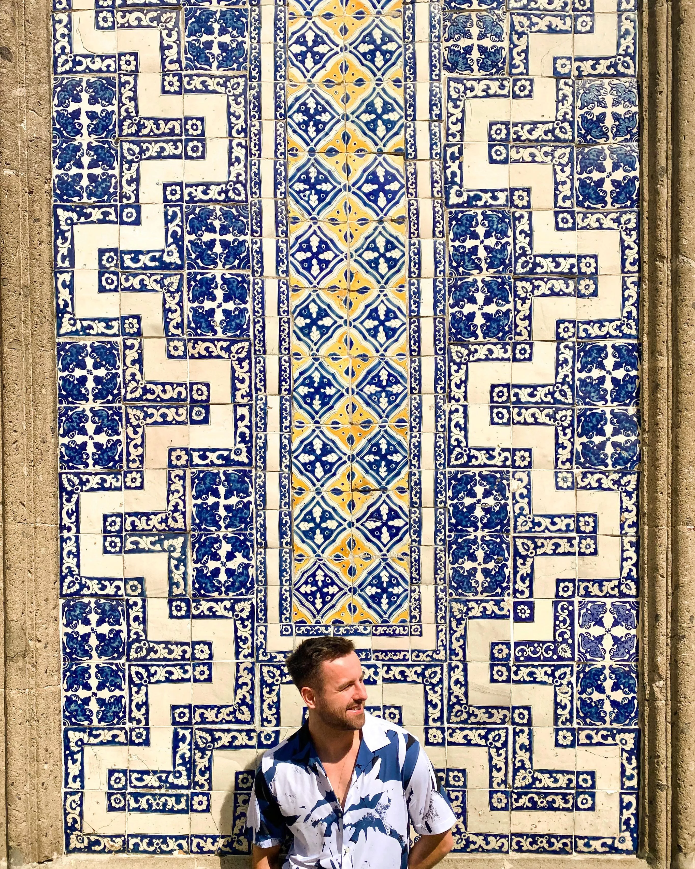 I’m on vacation in Mexico and yes, the drapes matches the carpet 💙 I’m on vacation in Mexico and yes, the drapes matches the carpet 💙