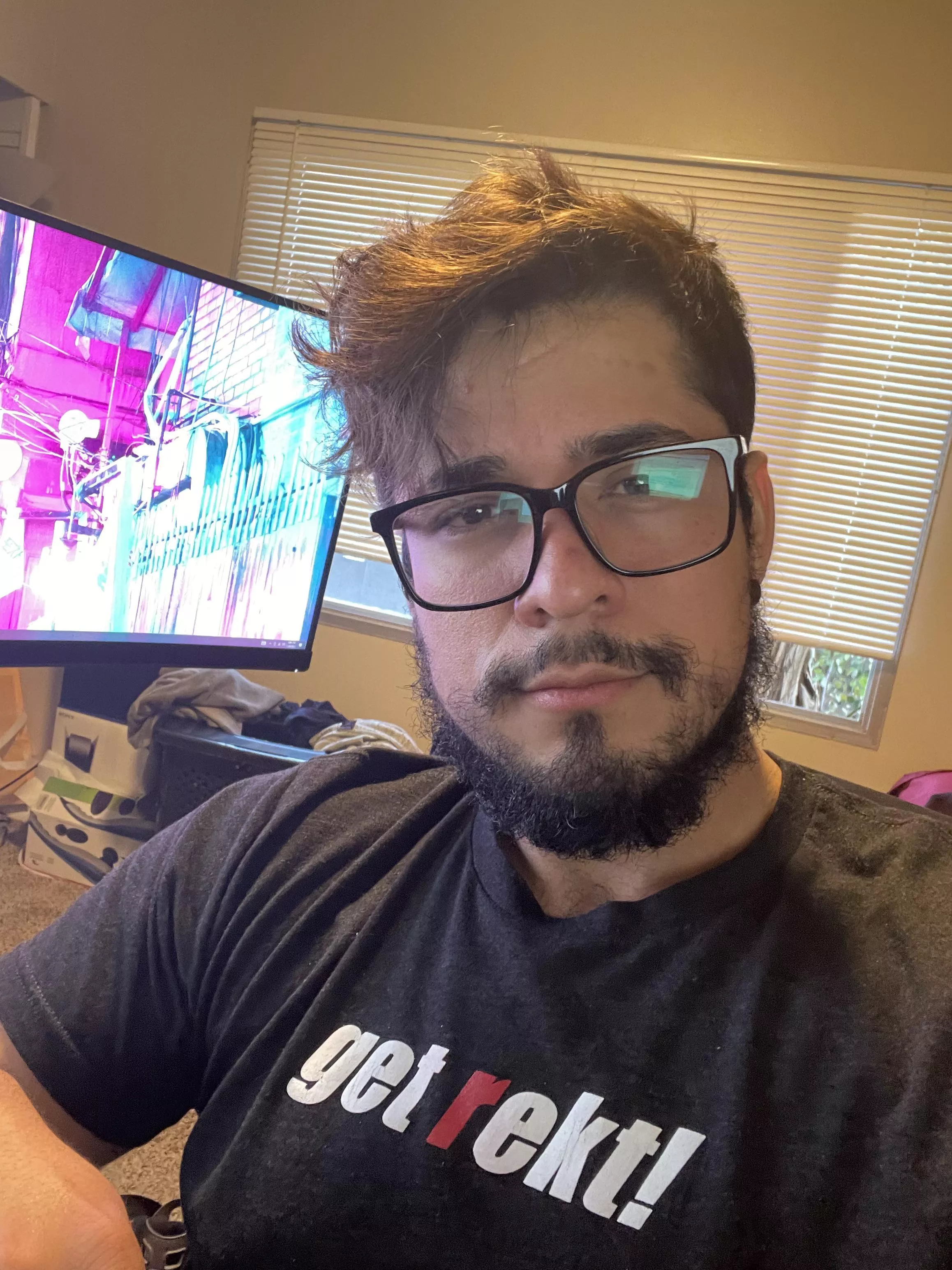 I’m ready for the weekend, also I wear glasses 🤓