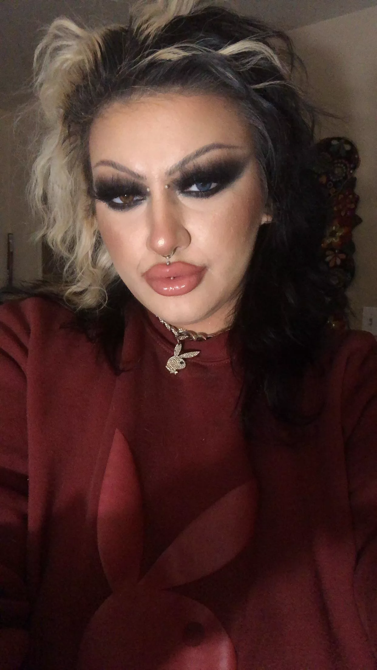 I’m really sick, tell me I’m pretty 😭🥺💀