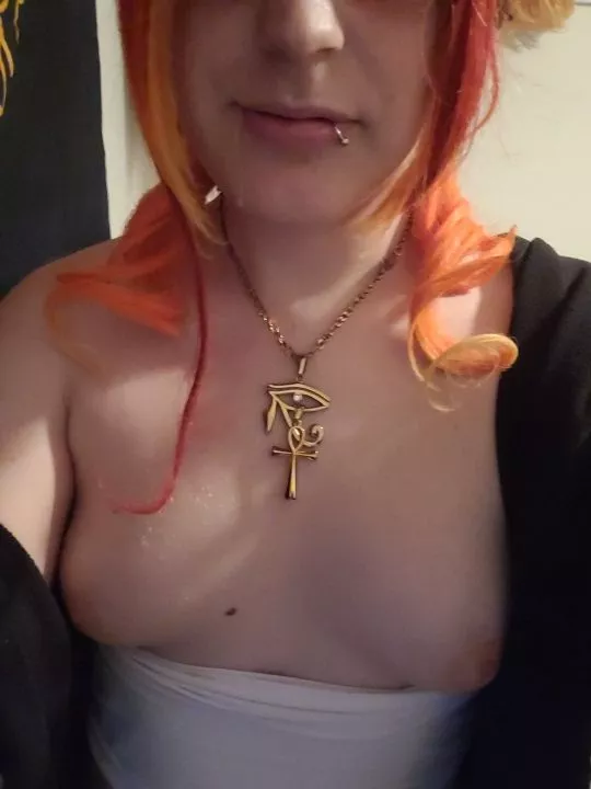 I'm seriously considering getting implants I'm seriously considering getting implants