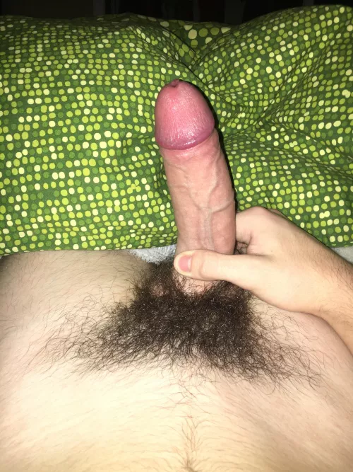 I’m so horny right now, anyone want to chat?