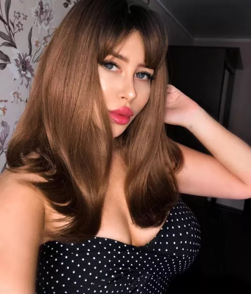 I'm so sunny in this picture! I always want to give warmth and joy to people