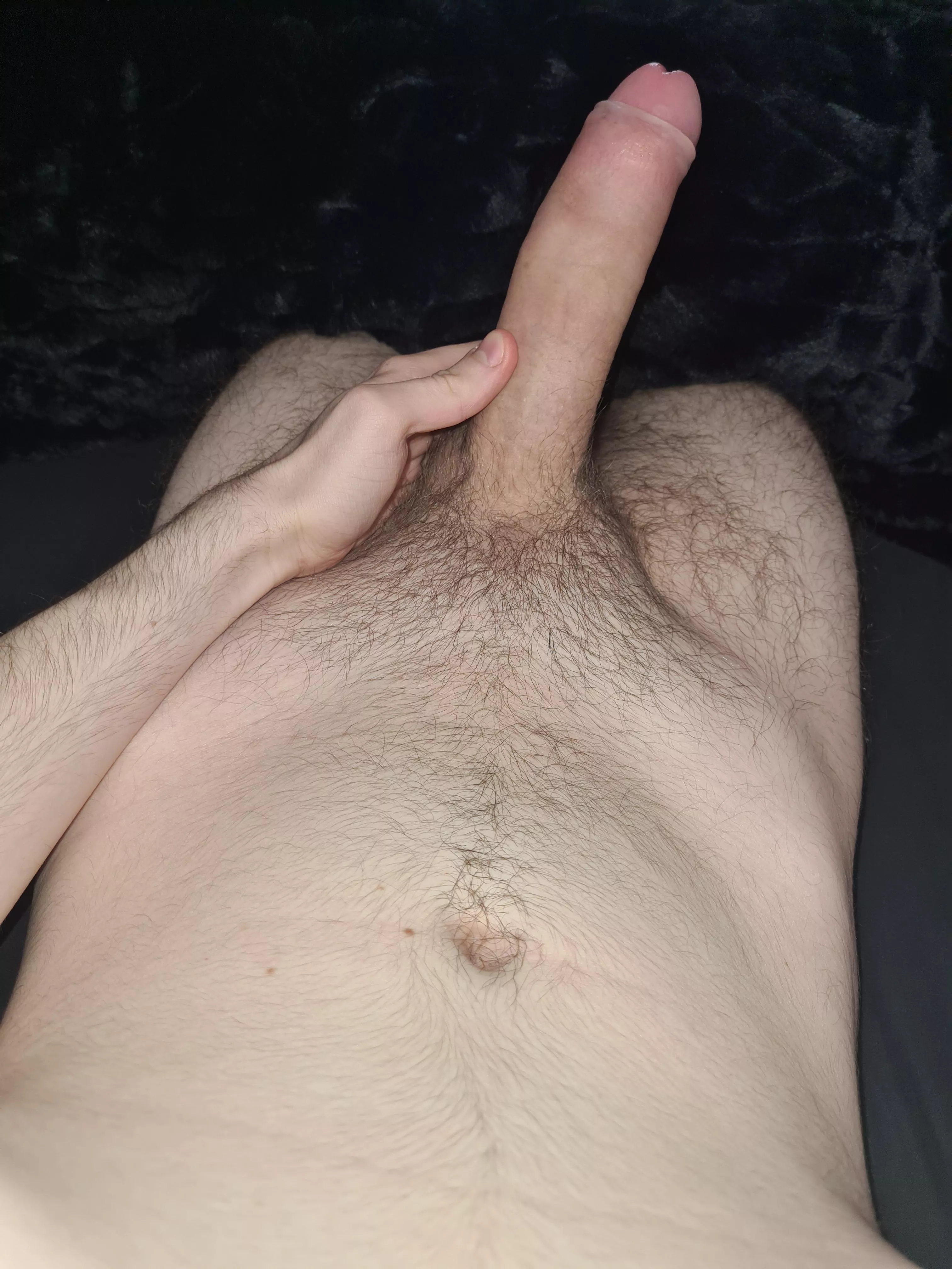 I'm straight, but I wonder how many of you would suck this? 😏