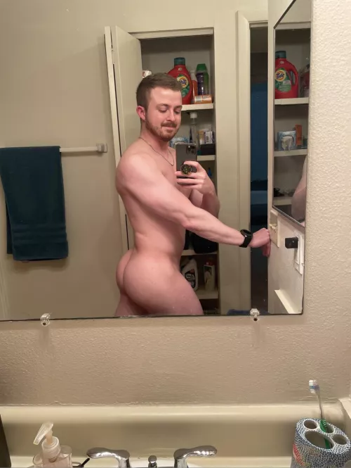 Iโm straight, but Iโve been told I have a nice butt