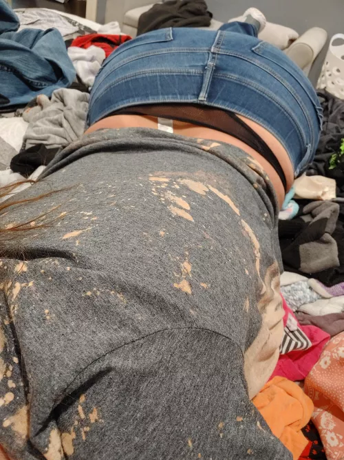 I'm supposed to be doing laundry....